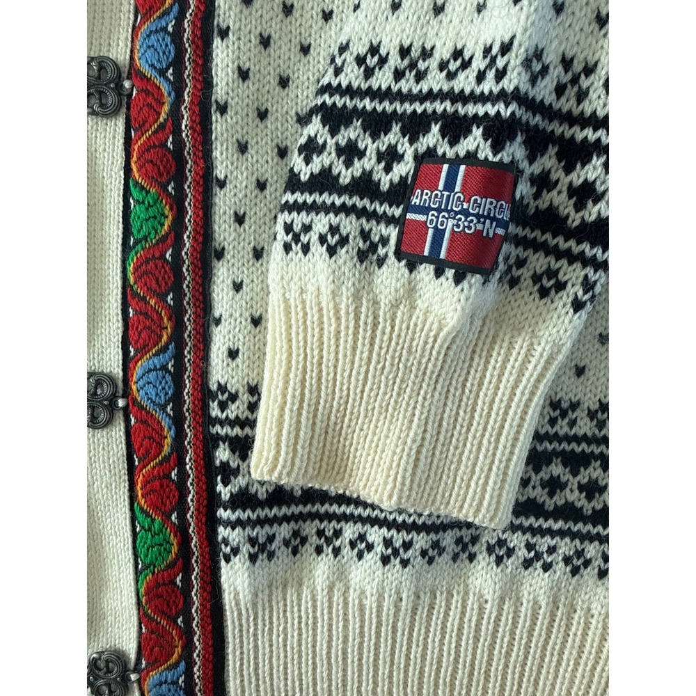 Arctic Circle 66°33'N Cardigan Women M White Black Wool Unisex Nordic Clasps NEW - Picture 6 of 9